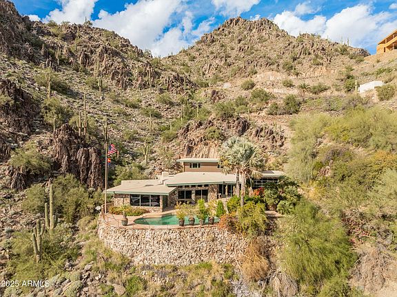 4th image of 7310 N HIGHCLIFF Drive