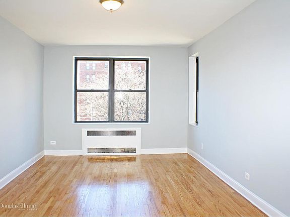 2nd image of 10915 Queens Blvd APT 3E