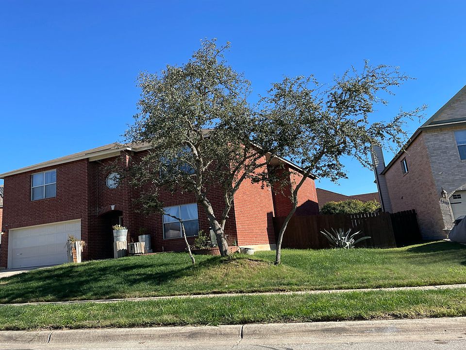 2nd image of 11202 Forest Pass Ct