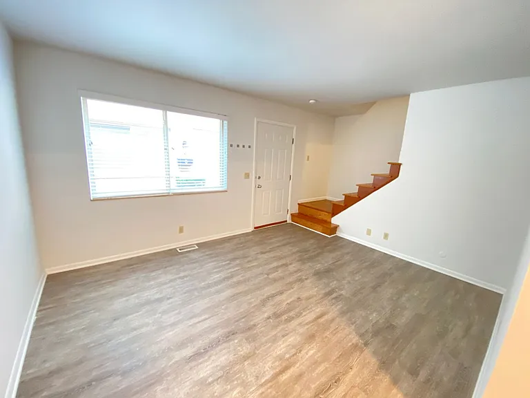 Highland St 1370 CR — Photo 6