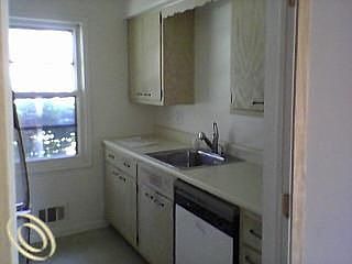 2nd image of 19700 Fleetwood Dr