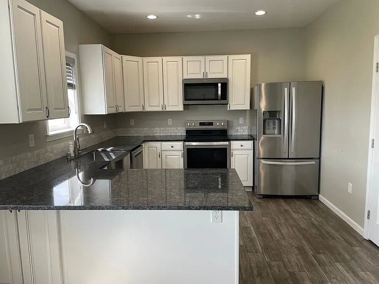2856 Road H NE — Photo 2