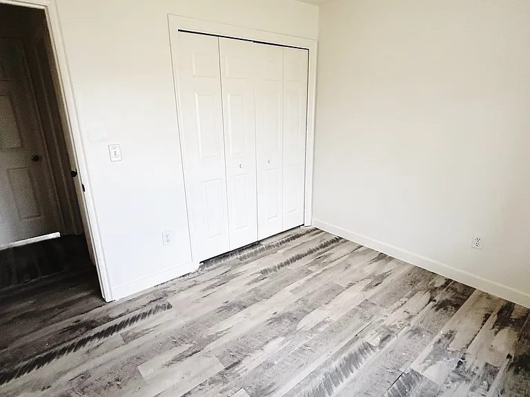 2158 E Shadow Dr — Photo 10