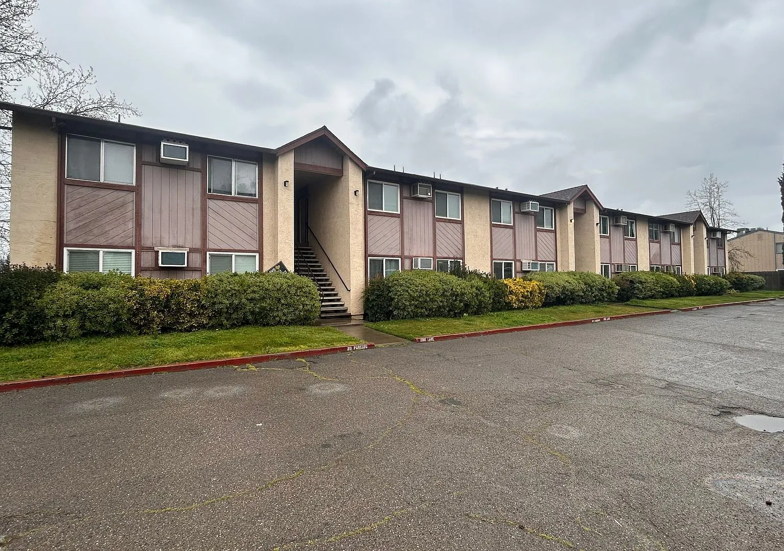366 E Edison St #1 - #12, Manteca — Photo 1