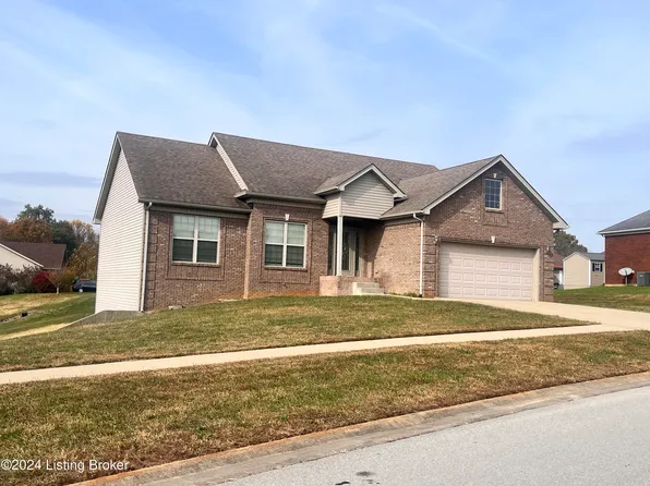 109 Victory Lake Dr, Vine Grove, KY 40175