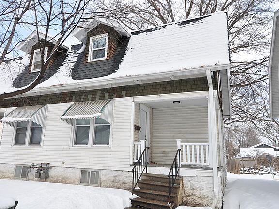 2nd image of 914 S 28th St