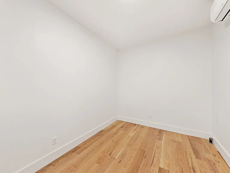 235 Lafayette St #3 — Photo 7
