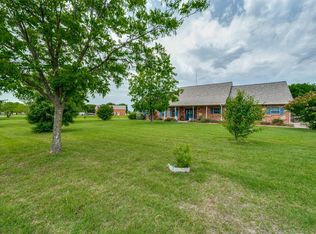 7457 Somerset Ln, Aubrey, TX 76227