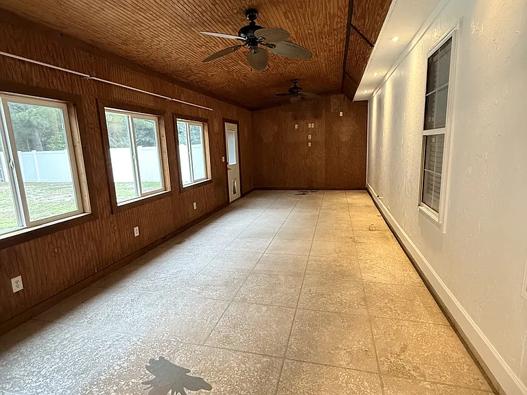 1132 Lancelot Ln — Photo 38