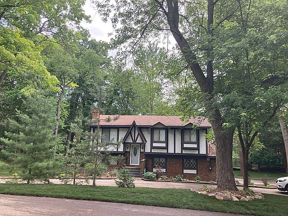 5th image of 4575 Borland St