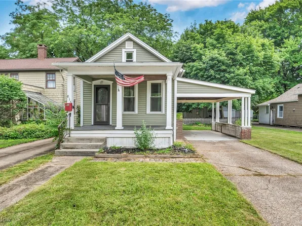 816 Perry St, Sandusky, OH 44870