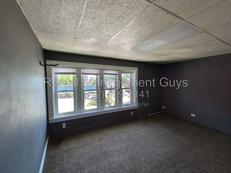 2300 W 50th St #11 — Photo 1