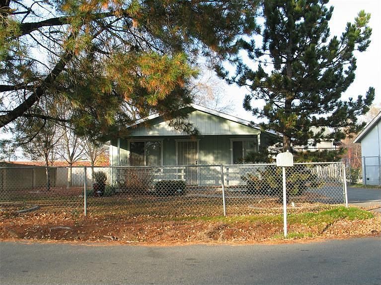 1st image of 301 Livoti Ave