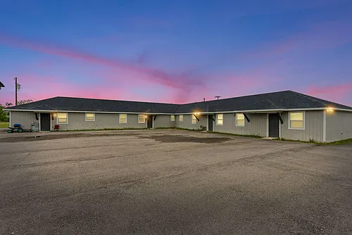 11015 W Interstate Highway 30 Photo 1