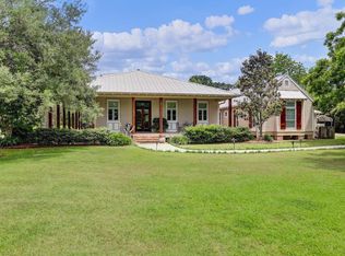 1763 Duchamp Rd, Broussard, LA 70518