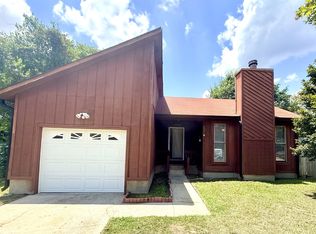 6868 Candlewood Dr, Fayetteville, NC 28314