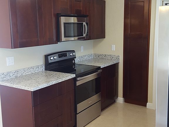 5th image of 2141 Ware Dr