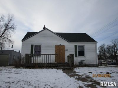 2100 W Ct, Clinton, IA, 52732