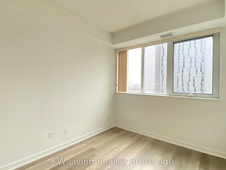 181 Huron St #1404 — Photo 10