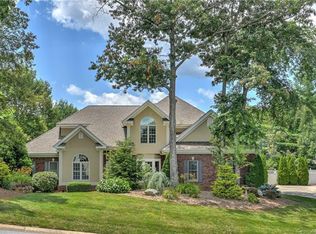 5 Ludgate Ln, Arden, NC 28704