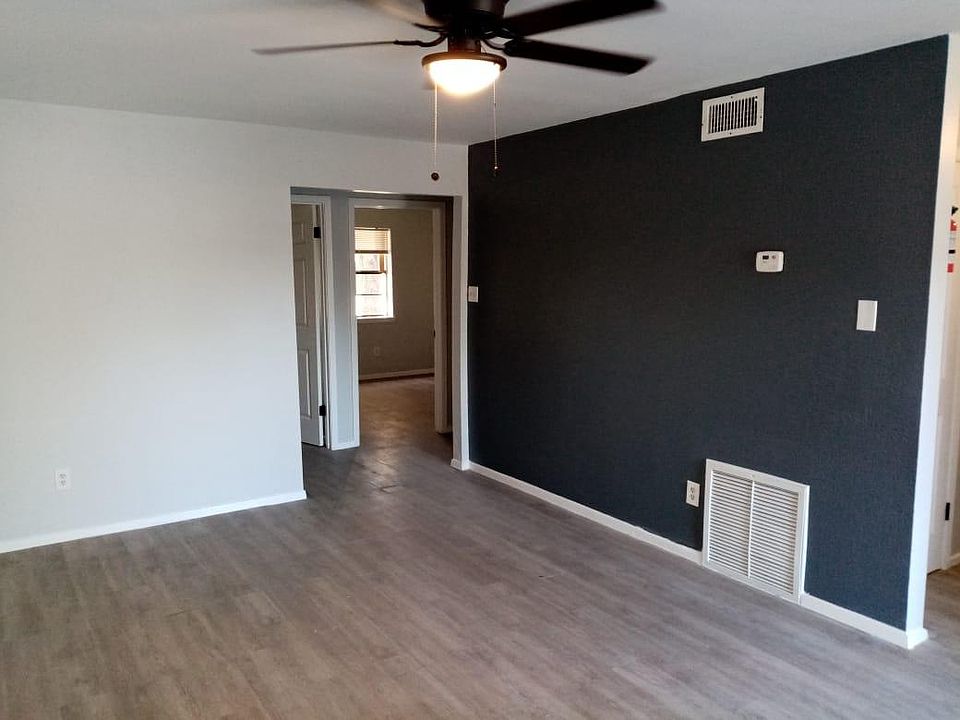 1st image of 1610 Norma Ln #3