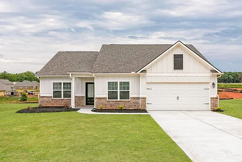 1404 Sodbuster Dr Photo 1