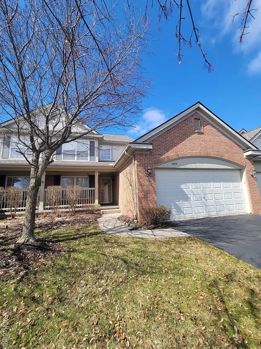 5894 Augusta Ln photo 1