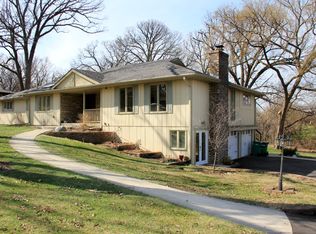 28W410 Mack Rd, West Chicago, IL 60185