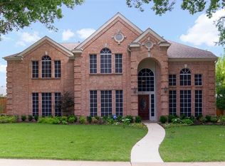 637 Post Oak Dr, Plano, TX 75025