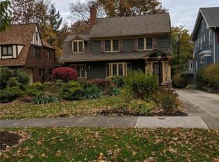 2557 Derbyshire Rd, Cleveland Heights, OH 44106
