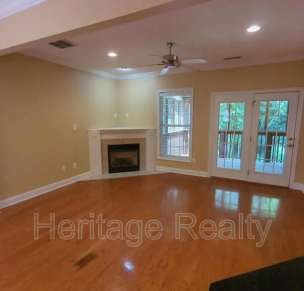 655 Yorkland Way #1 — Photo 9
