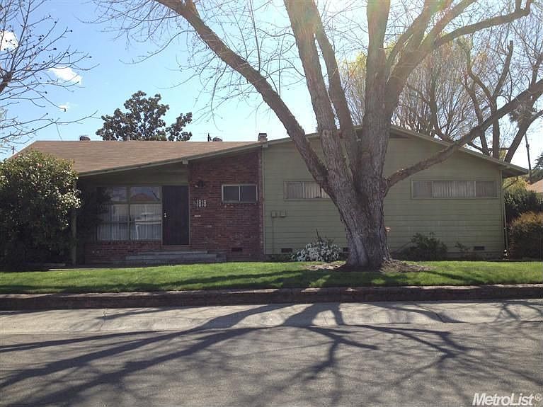 1st image of 1818 W Middlefield Ave