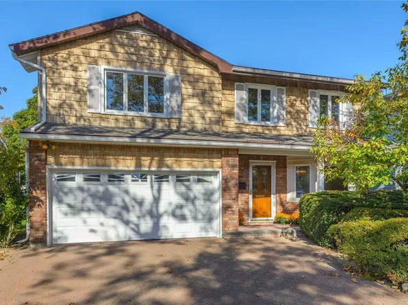 29 Marlin Lane, Port Washington, NY 11050