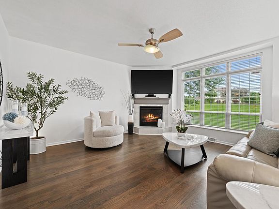 3rd image of 10007 66th AVENUE #9