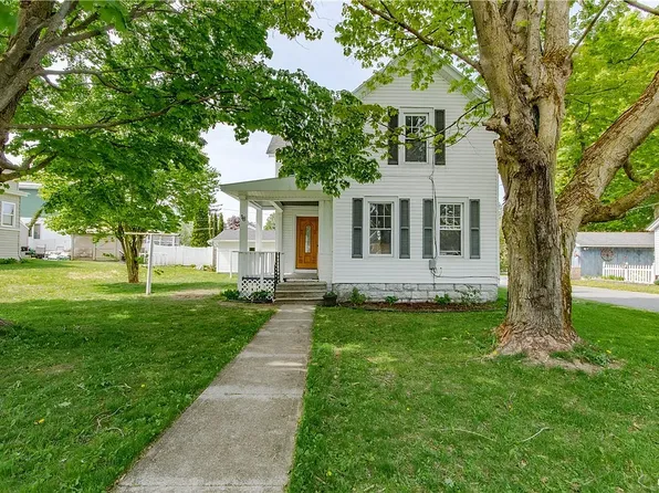 18 Parker Ave, Carthage, NY 13619