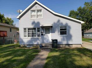 802 3rd St, La Porte City, IA 50651
