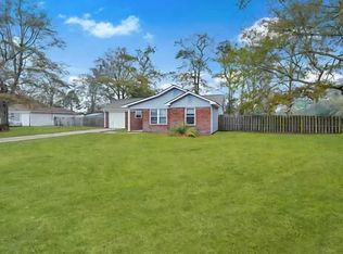 21 Haney Rd, Hinesville, GA 31313