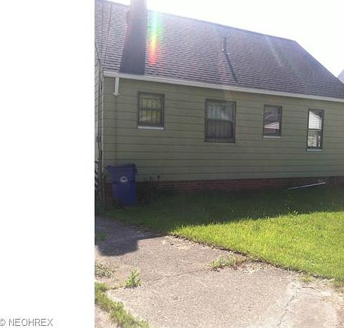 2nd image of 3908 E 190th St