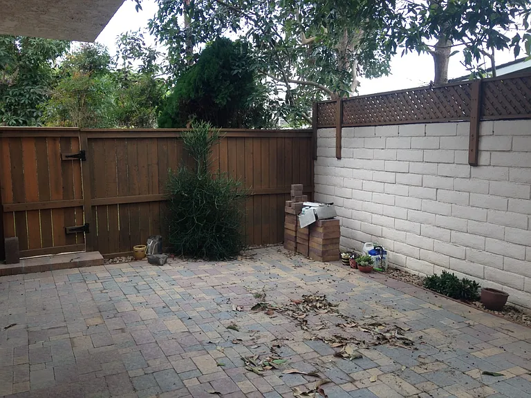 20812 Beach Blvd — Photo 25