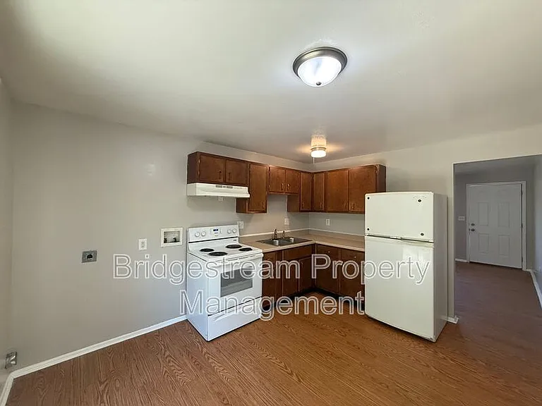 4952 Leeper St — Photo 9