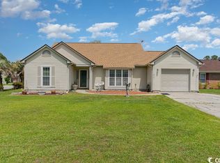 1401 Pelican Ct, Murrells Inlet, SC 29576