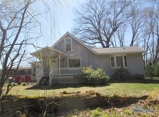 4020 Laplante Rd, Monclova, OH 43542