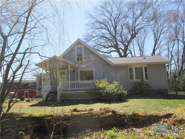 4020 Laplante Rd, Monclova, OH 43542