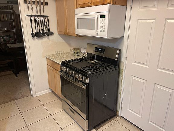 5th image of 5630 S Haven Dr