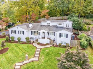 3002 Avenham Ave SW, Roanoke, VA 24014