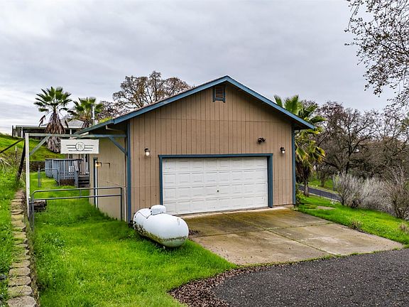 5th image of 7571 Westhill Rd