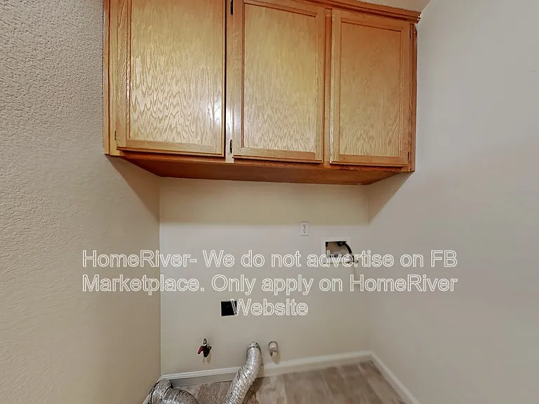 593 Fisher Cir — Photo 20