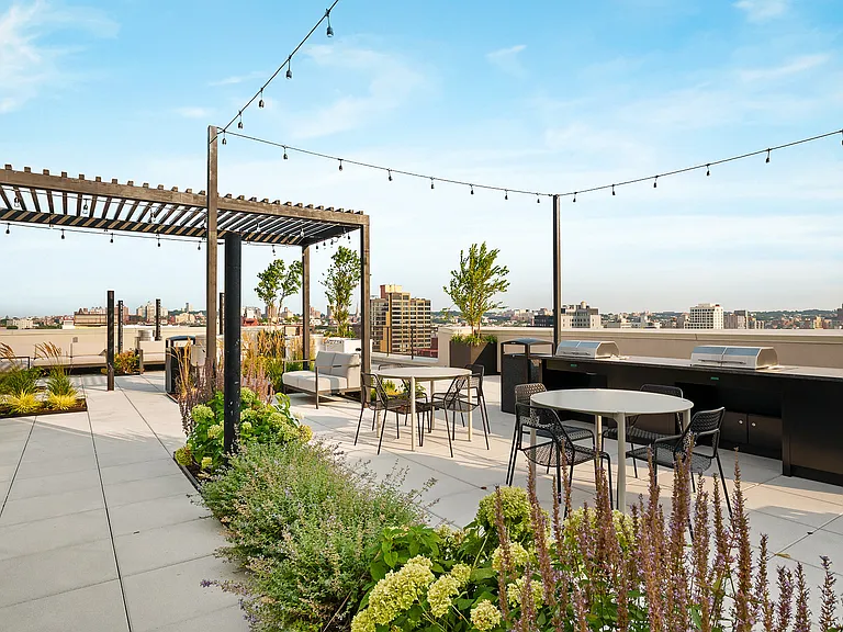 526 Baltic St #6D — Photo 17
