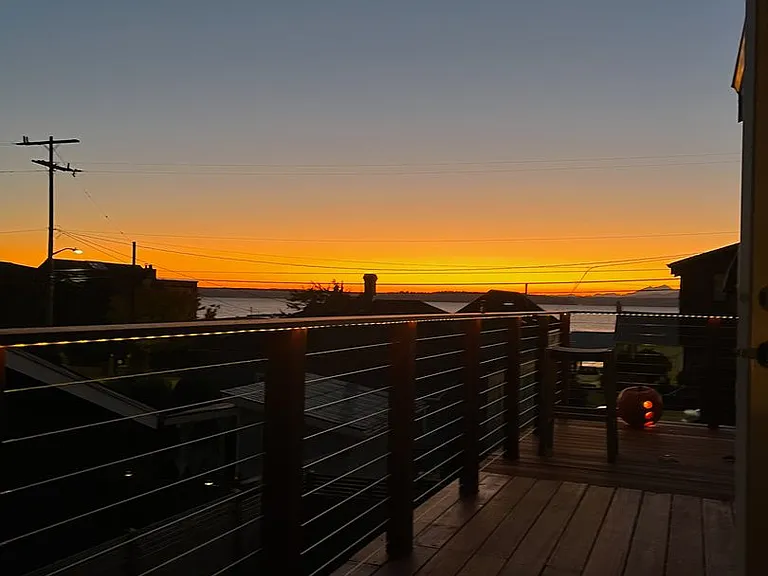 5301 SW Shore Pl — Photo 11