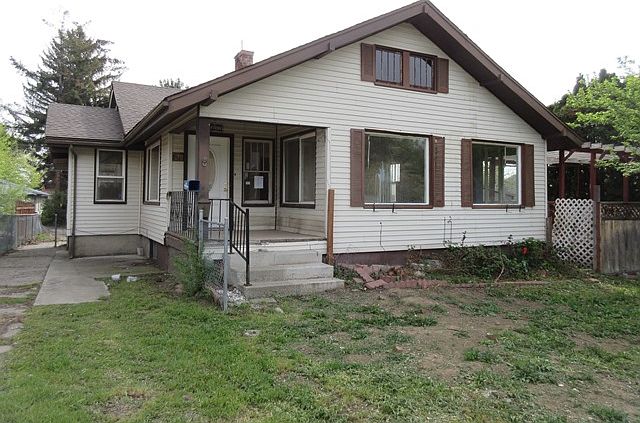 1st image of 1011 S 21st Ave